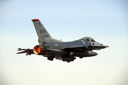 USAF, Jordan F-16 pilots partner during Eager Lion 2014