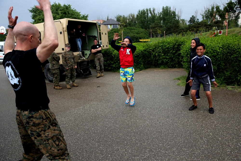 Marines and sailors of BSRF-14 work hard, play hard with kids for Children’s Day