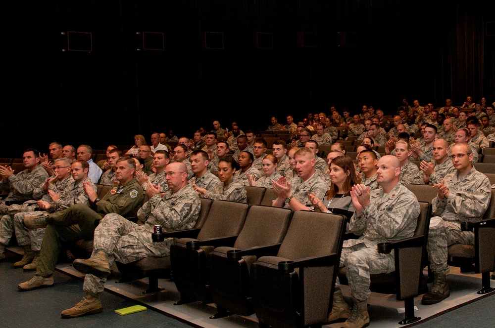 Leadership Lecture Series: Medal of Honor recipient shares story with SJ Airmen