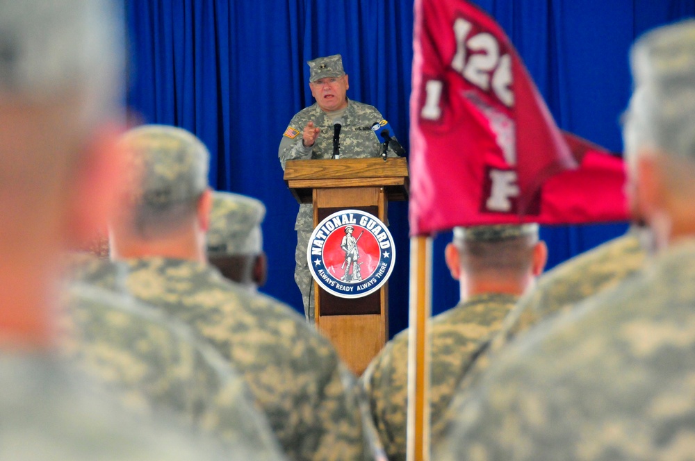 Delaware aviation unit receives emotional send-off
