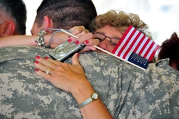 Delaware aviation unit receives emotional send-off