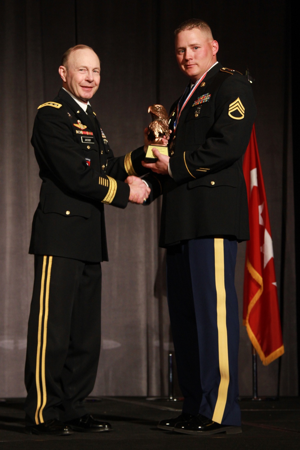 4th Infantry Division’s outstanding enlisted receive honors