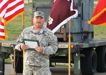 21st CSH Soldier receives Purple Heart