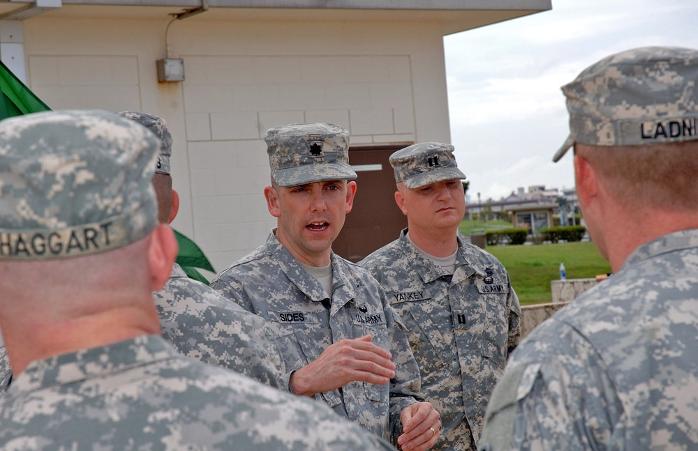 USARPAC MP BN Japan Lt. Col. James Sides visits 247th MP DET COC at Torii Beach May 16, 2014