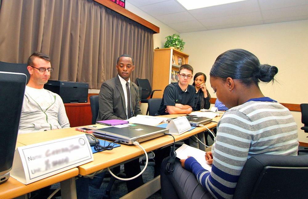 TAP class opens daily at Army Career Alumni Program (ACAP) Cernter on USAG-O Torii Station