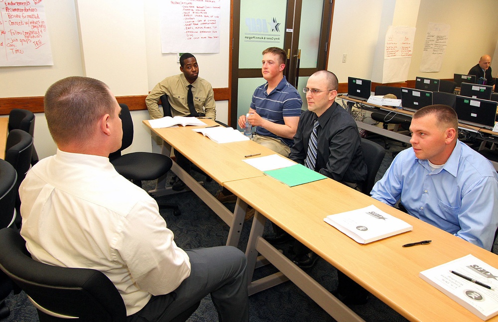 TAP class opens daily at Army Career Alumni Program (ACAP) Cernter on USAG-O Torii Station