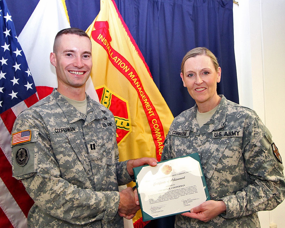 USAG-J Col. Joy Curriera visits USAG-O Torii Station, expresses gratitude to Soldiers