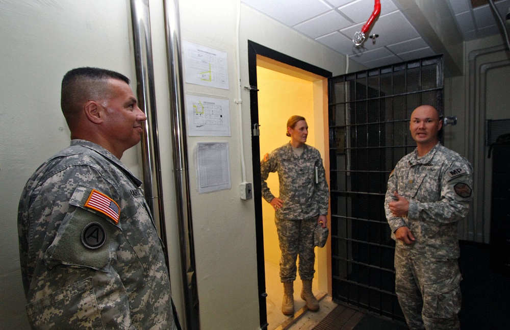 USAG-J Col. Joy Curriera visits Directorate Emergency Services on USAG-O Torii Station