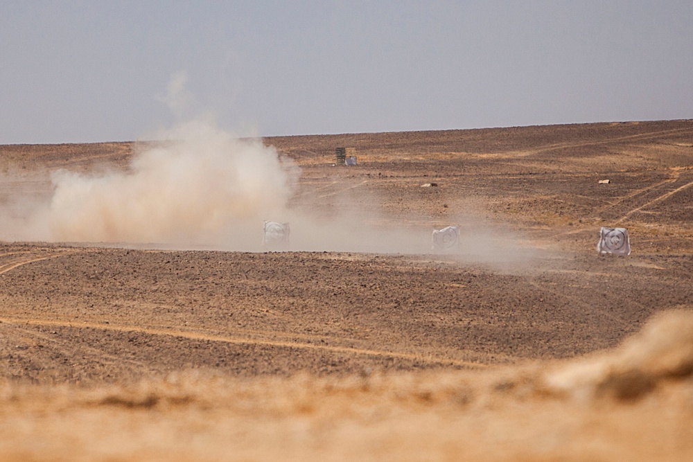 22nd MEU tanks conduct live-fire range during Eager Lion 2014