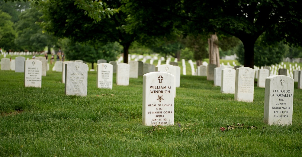 Arlington National Cemetery commemorates 150th anniversary