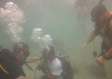 Seabee divers provide SCUBA academy to Solomon Islands Police Force as part of Humanitarian Mine Action (HMA) program