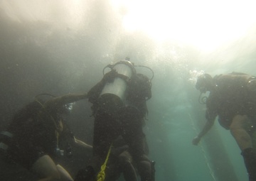 Seabee divers provide SCUBA academy to Solomon Islands Police Force as part of Humanitarian Mine Action (HMA) program