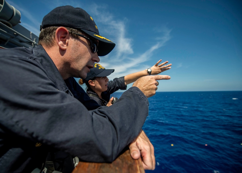 USS Vella Gulf replenishment