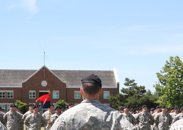 Headquarters Support Company 7th Infantry Division welcomes new commander