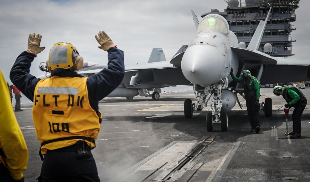 USS Nimitz flight deck action