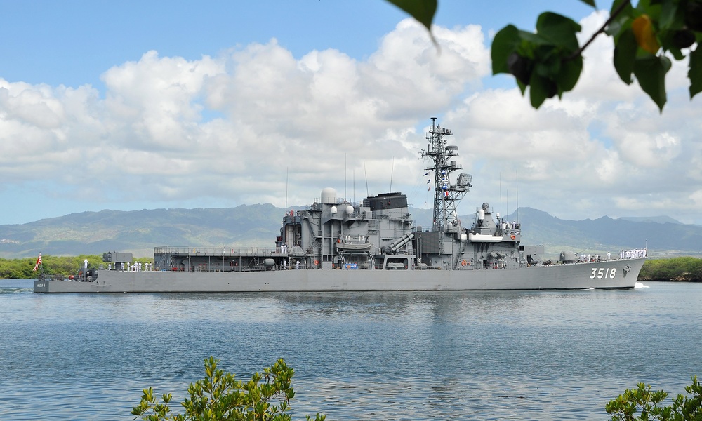 JS Setoyuki arrives at Joint Base Pearl Harbor-Hickam