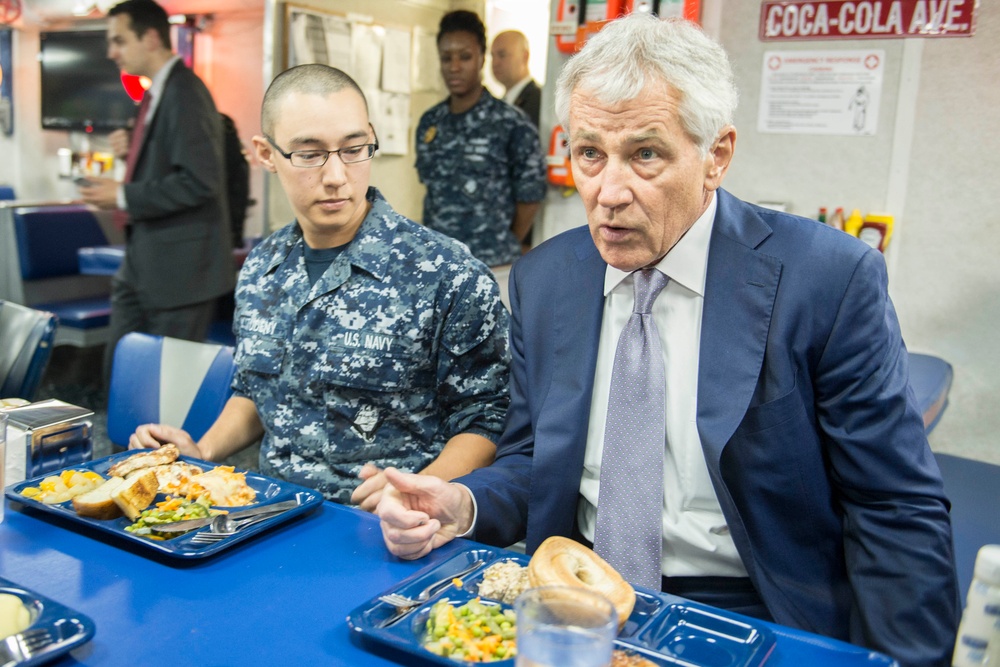 SECDEF Hagel visits USS Vella Gulf