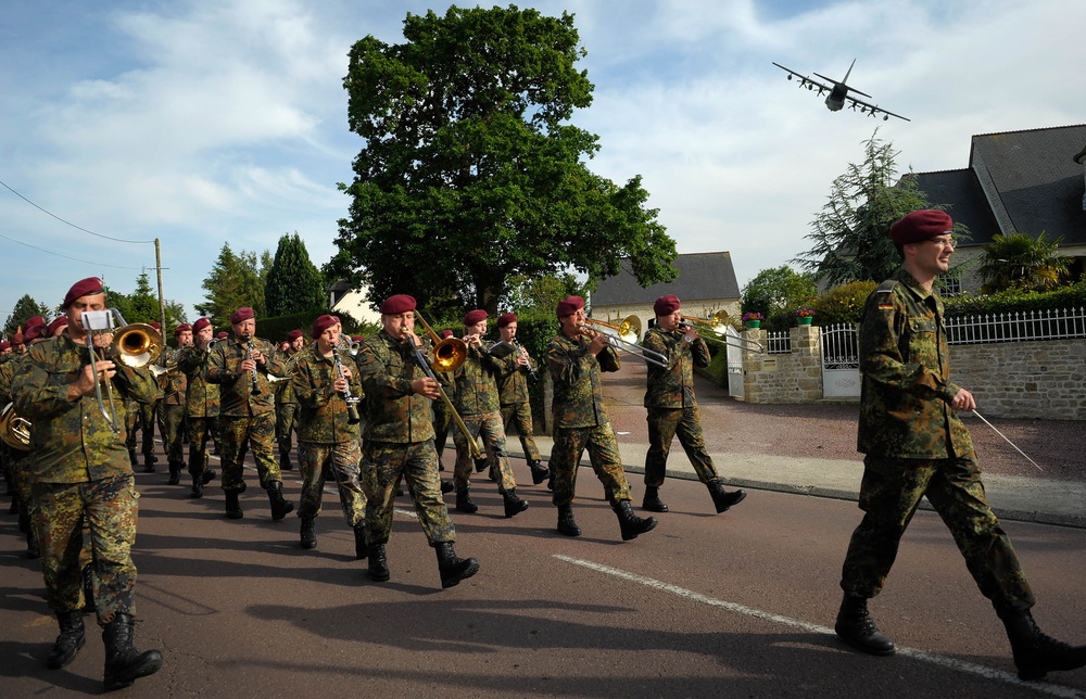 US Air Force general honors NATO partners, D-Day vets