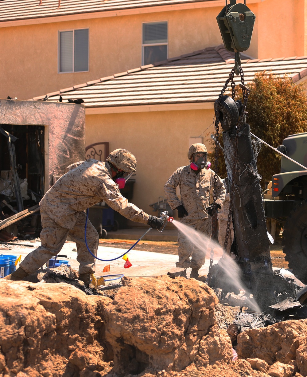 Yuma Marines Commence Cleanup at AV-8B Harrier Crash Scene in Imperial, Calif.