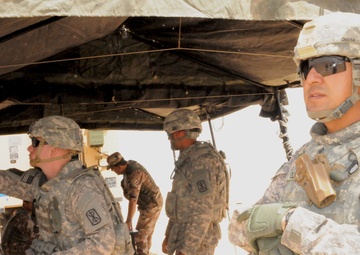 HIMARS demonstration lights up skies of Jordan