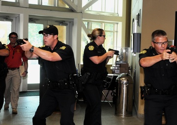 143d ESC, Orlando police exercise active shooter training