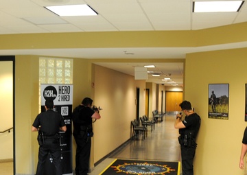 143d ESC, Orlando police exercise active shooter training