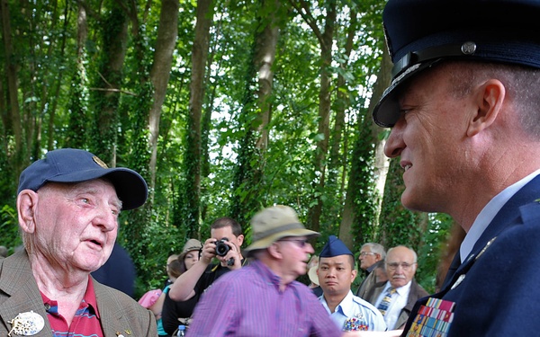 86th AW commander unveils WWII memorial in Normandy