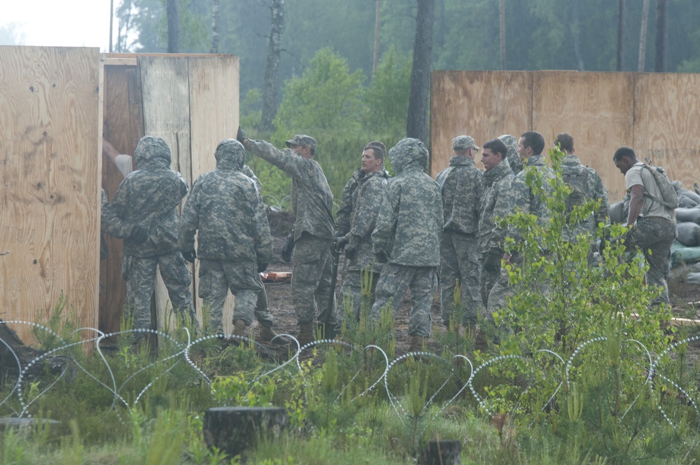 US paratroopers prepare training range