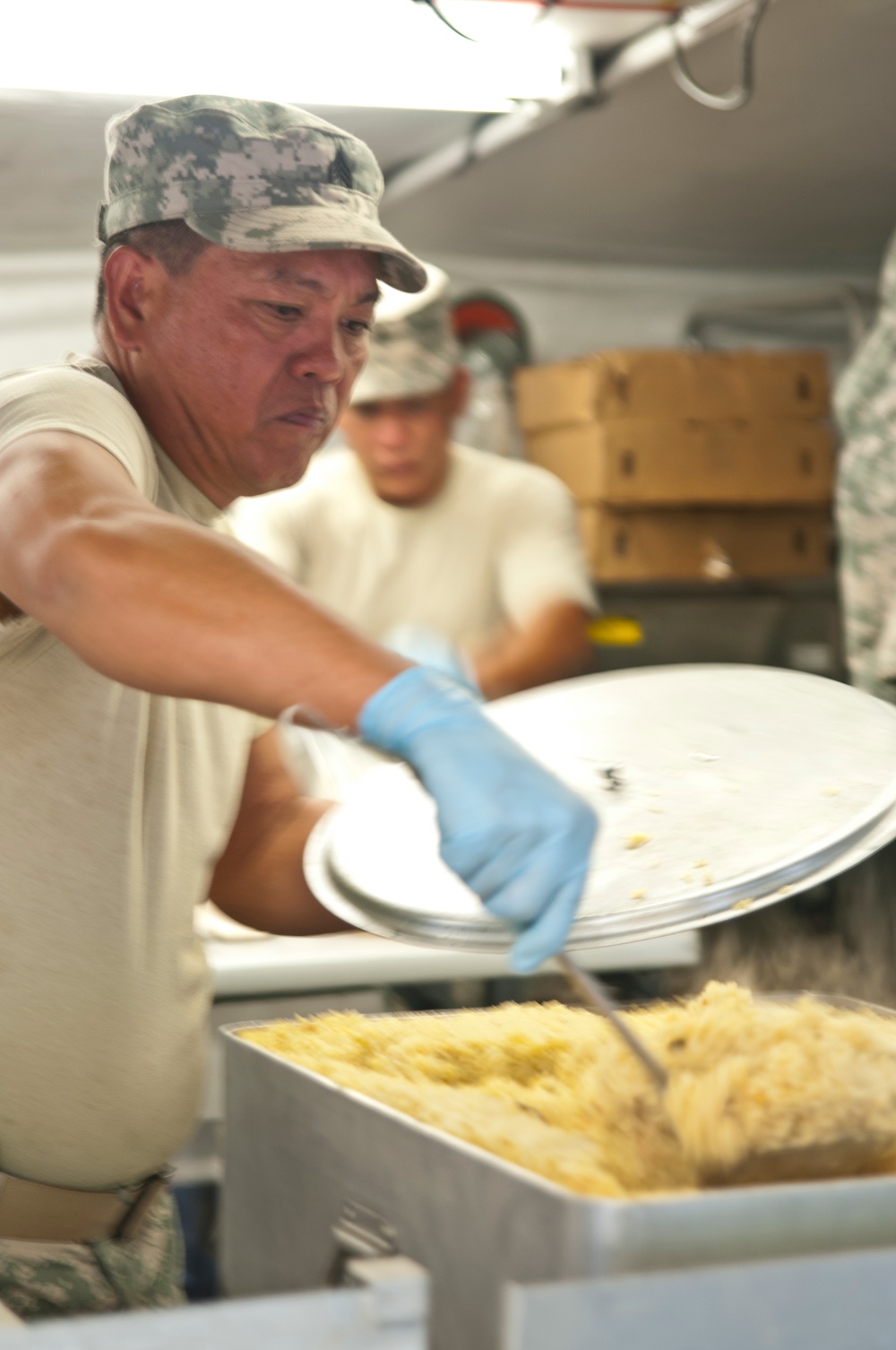 Service food specialist learn from one another