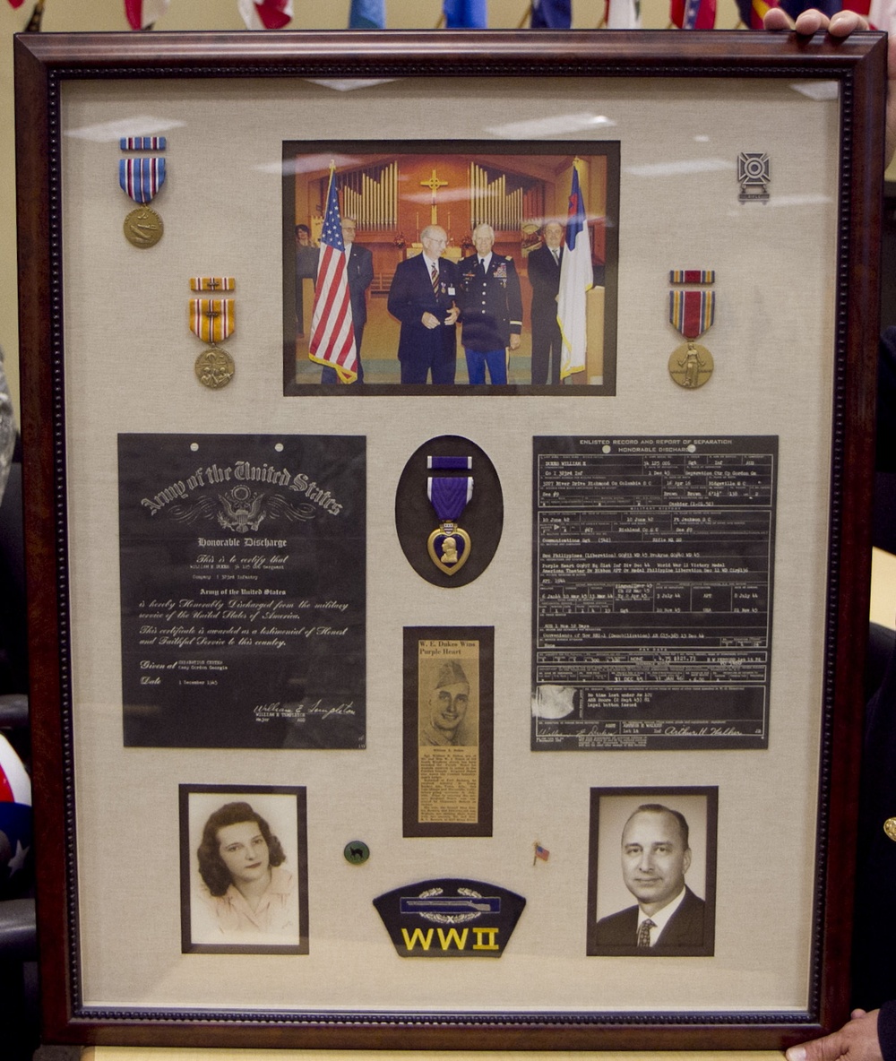 Wildcat family donates WWII memorabilia