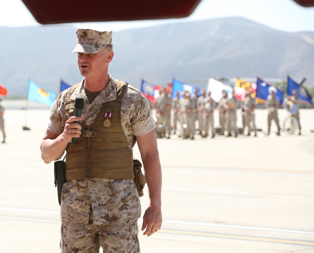 HMLA-369 receives new commanding officer