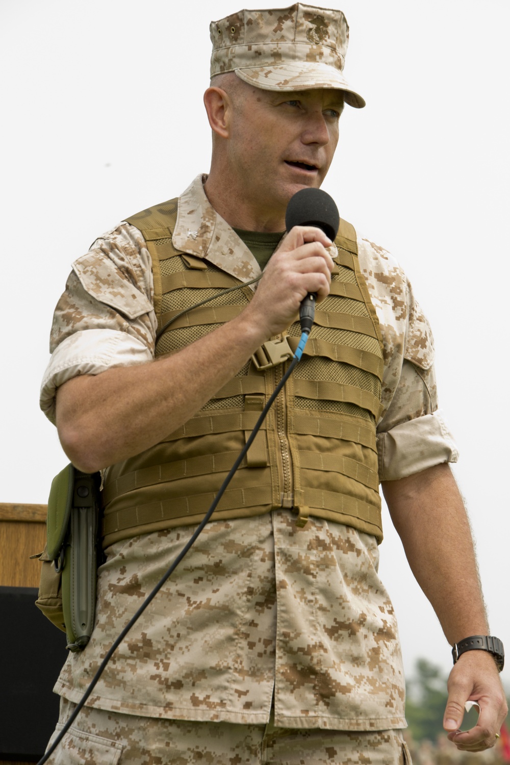 III MHG welcomes new commanding officer, bids farewell to outgoing