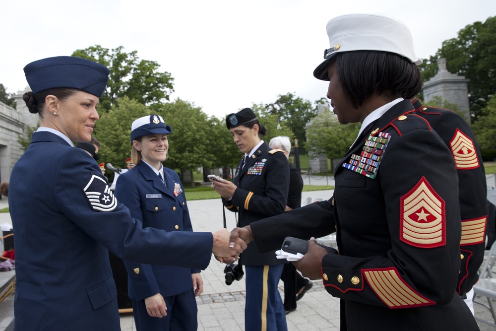 Women in Military Service for America Memorial Wreath Laying