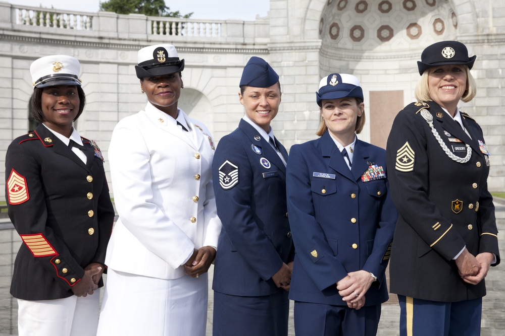 Women in Military Service for America Memorial Wreath Laying