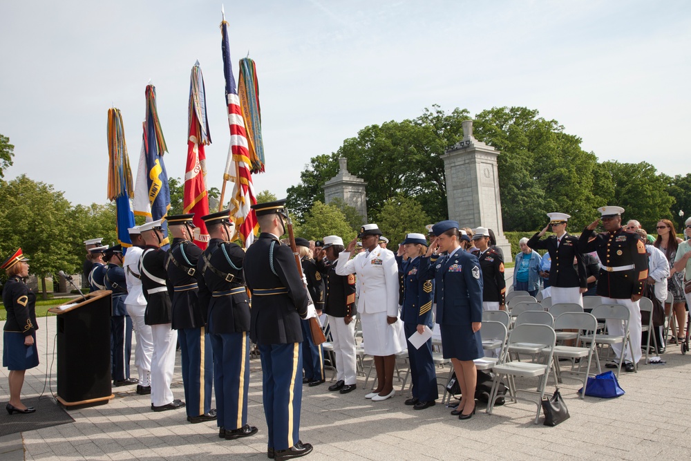 Women in Military Service for America Memorial Wreath Laying