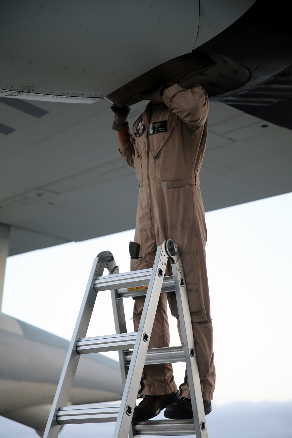 VMGR-252 crew members provide unique support role to aircraft