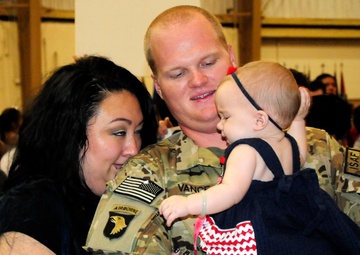 Welcome home, 1-171st Aviation Regiment