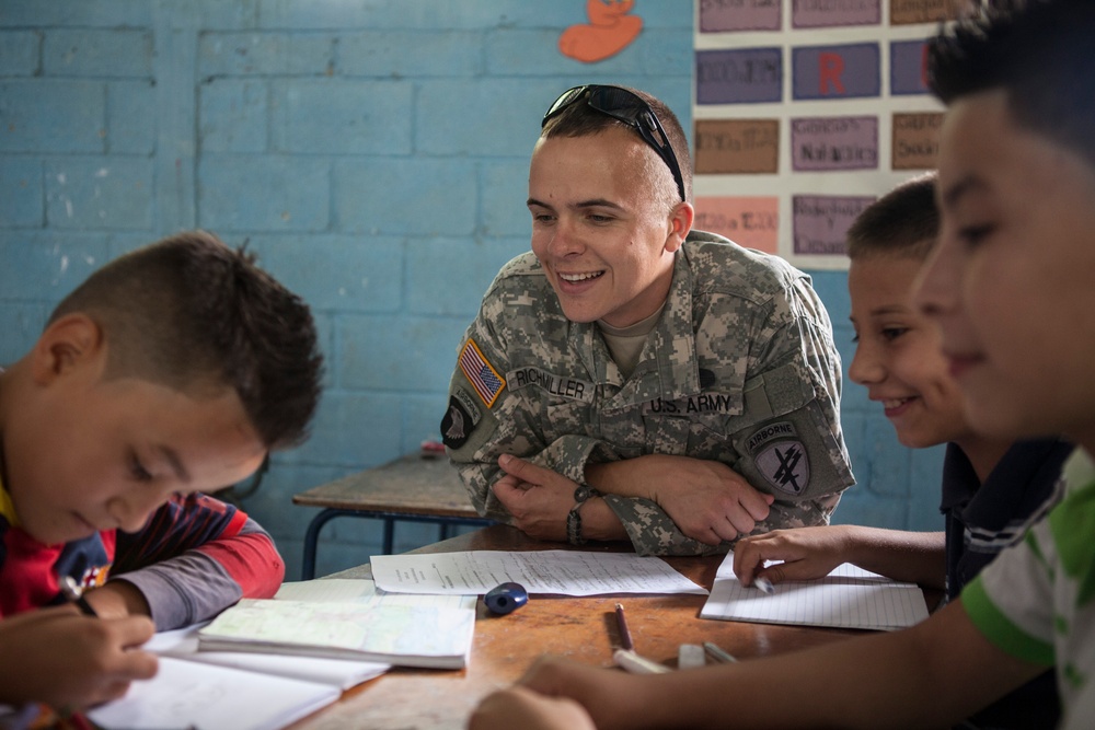 Beyond The Horizon 2014: Guatemala