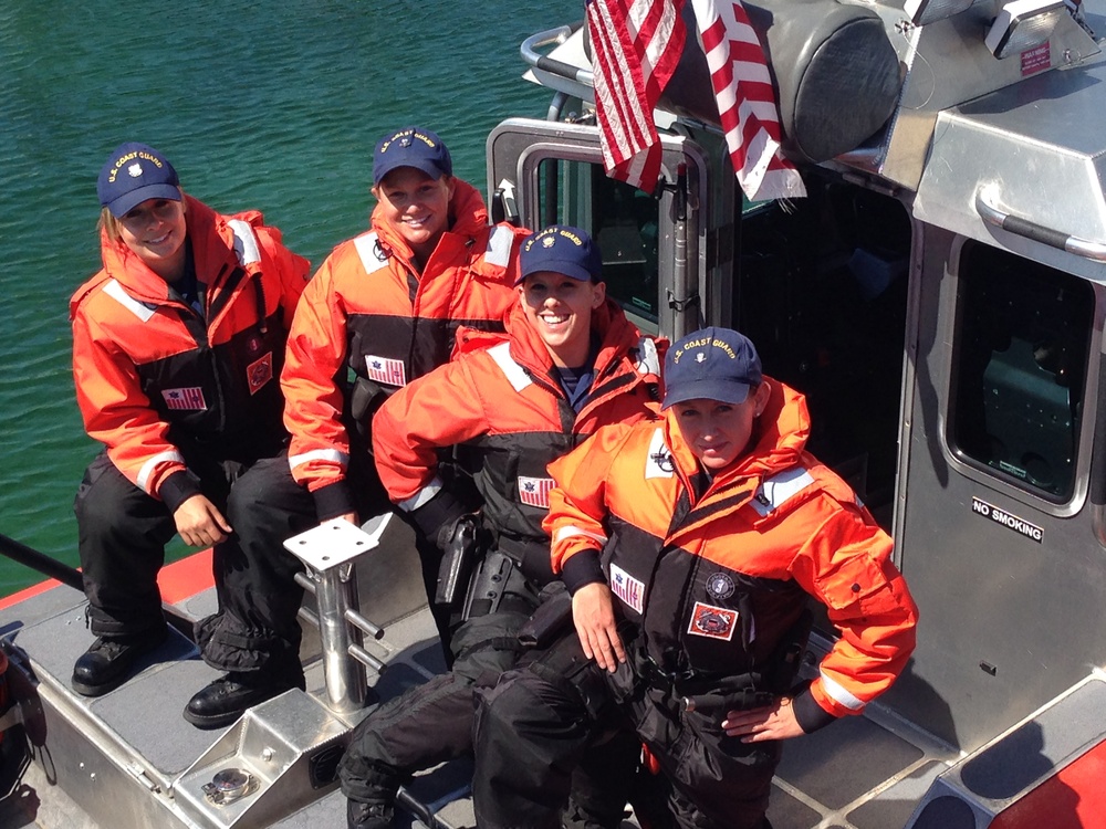 All-female boat crew in St. Ignace, Mich.