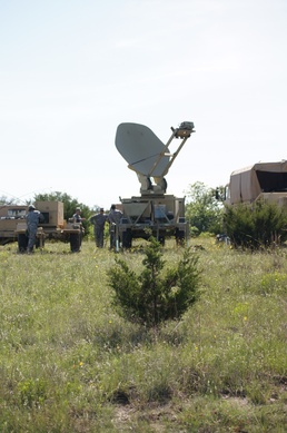 Signal Soldiers train for mision success