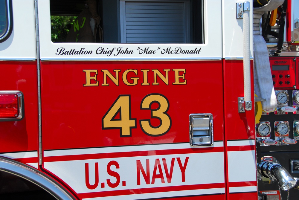 Naval District Washington Fire and Emergency Services Engine 43