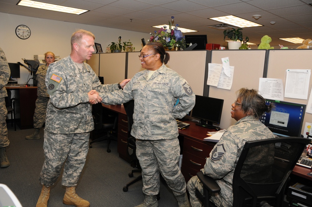 New Virginia adjutant general visits the 192nd Fighter Wing
