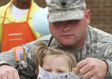 Shoreham community, families celebrate Army Reserve military police Soldiers
