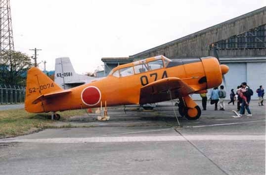 World War II T-6 Texan trainer aircraft ends its service in Japan