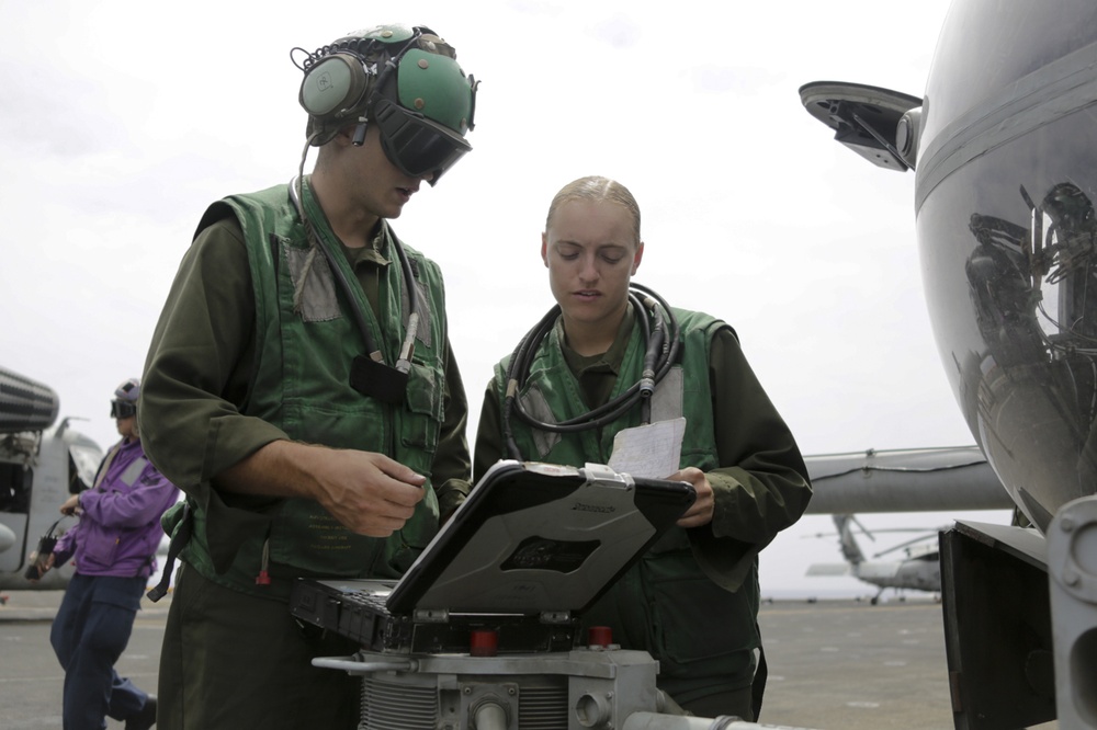 22nd MEU Aircraft Maintenance