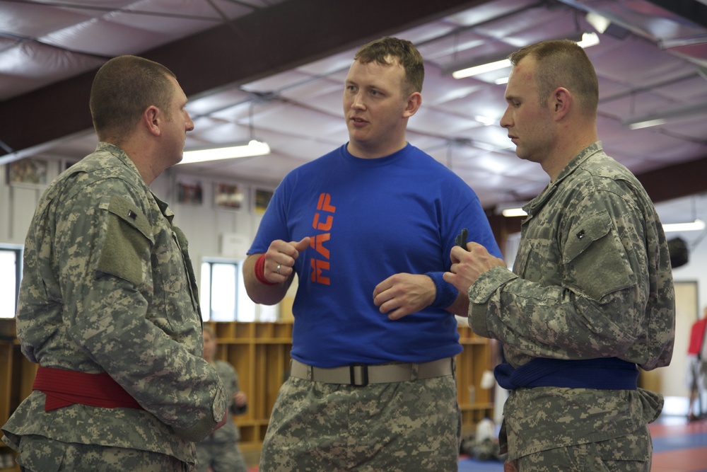 98th Division Army Combatives Tournament