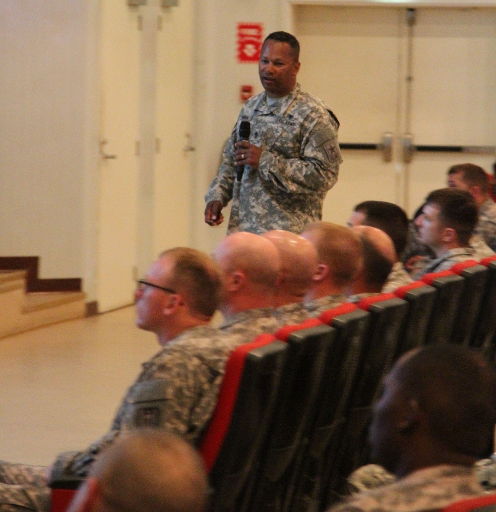 Whole Soldier concept discussed at town hall