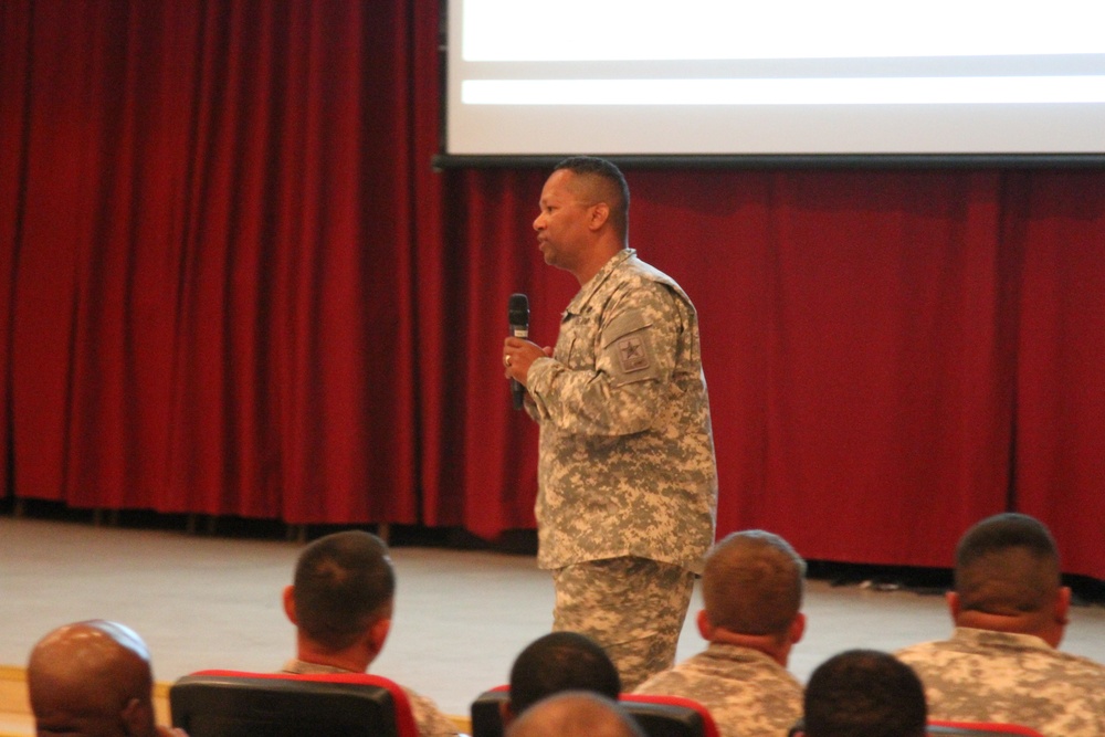 Whole Soldier concept discussed at town hall