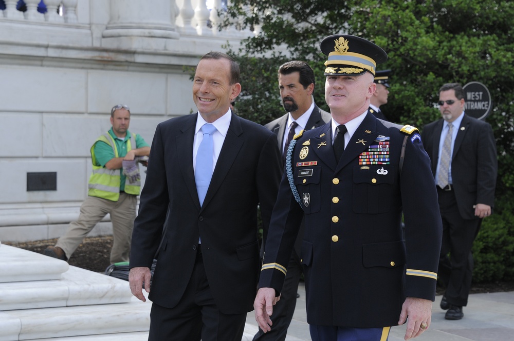 Army wreath laying ceremony in honor of the prime minister of Australia, Tony Abbott