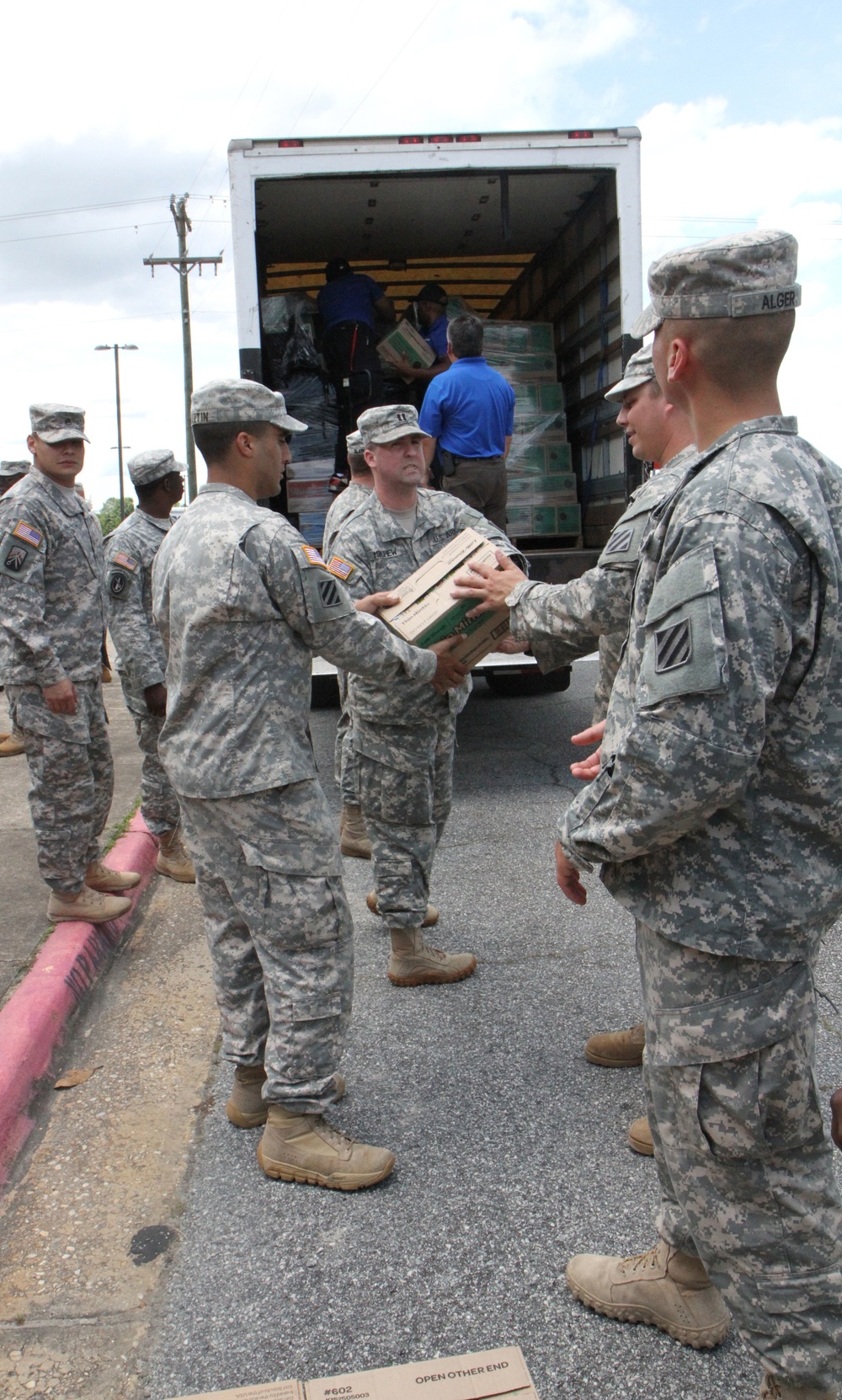 ‘Hugs for Soldiers’ deliver Girl Scout cookies to Soldiers